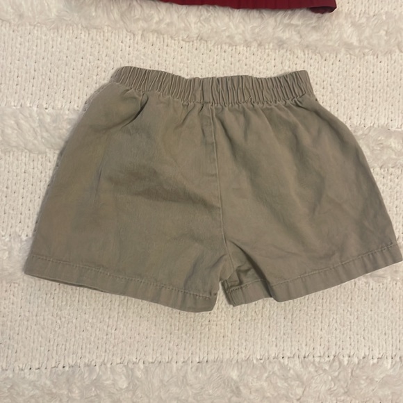 InDesign boyswear tie burgundy button down long sleeve shirt khaki shorts boy 2T - Picture 10 of 11